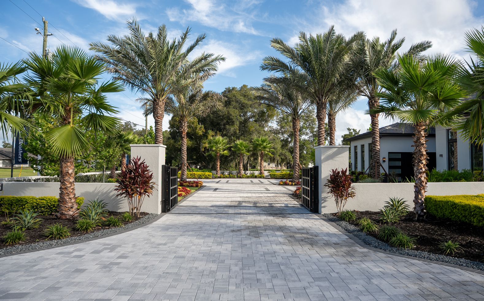 Decorated pool hardscaping